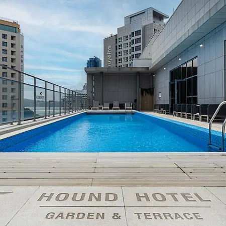 Hound Garden&Terrace Hotel