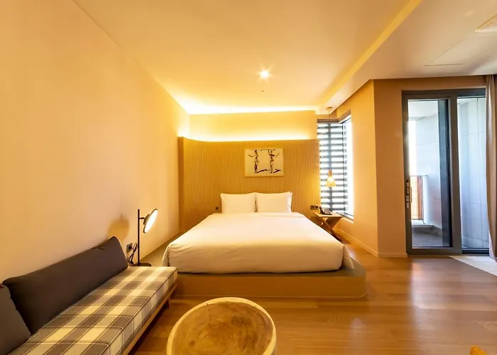 Hound Garden&terrace Pusan